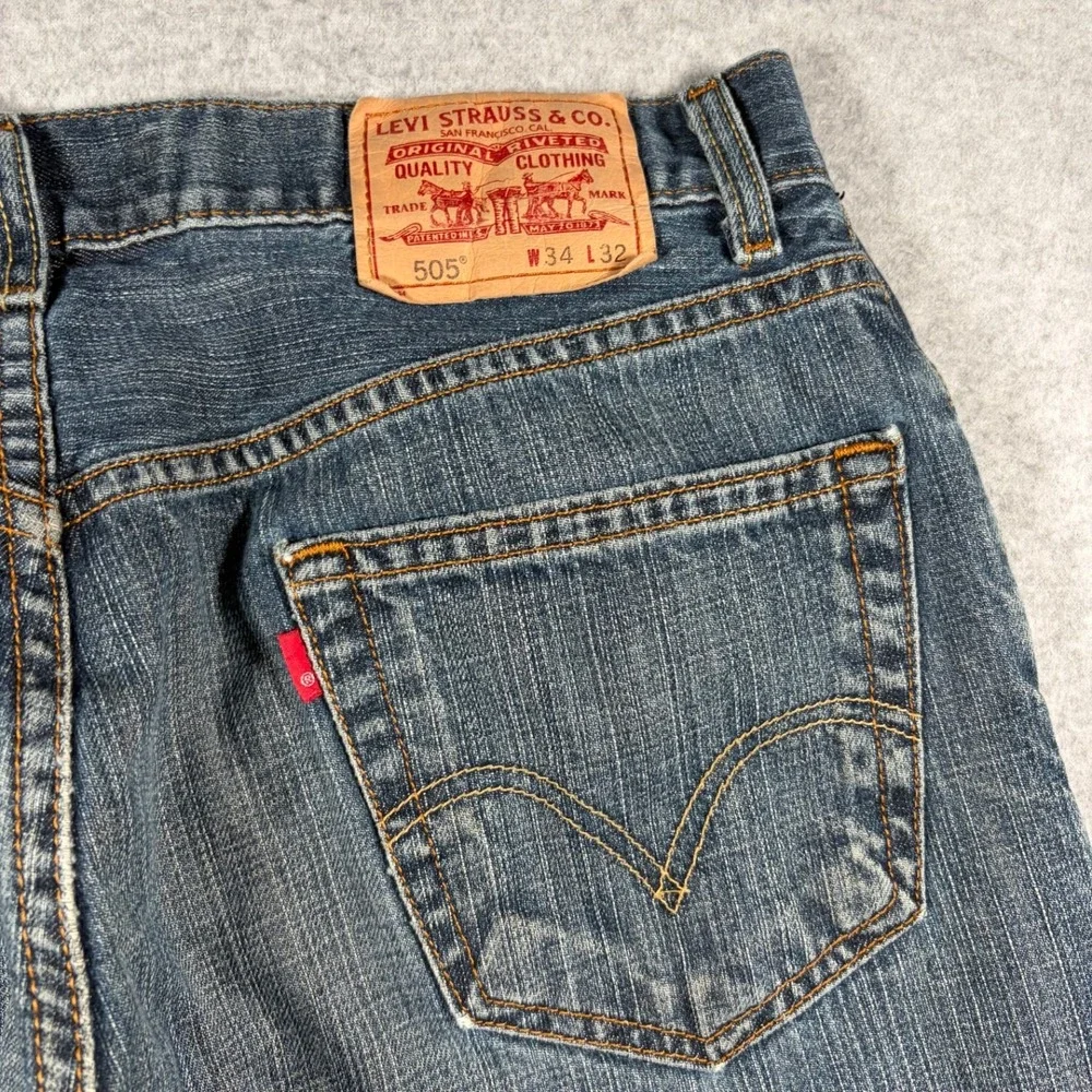 Levi's 505 Regular Fit Jeans Mens 34x32 Blue Straight Leg Denim Y2K